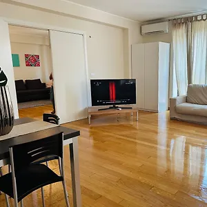  Apartament Lux And